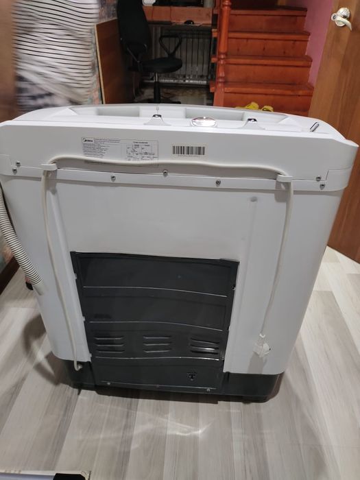 Продам стиральную машину полуавтомат