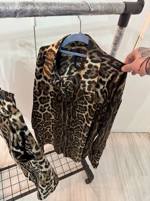 compleu pantaloni camasa alex ciobanu animal print