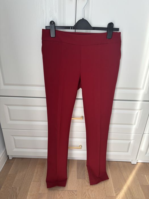 Costum rosu burgundy, marimea M