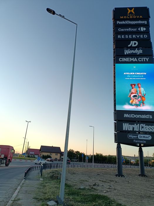 Spațiul ideal pentru FIRMĂ situat la baza podului Mall Moldova