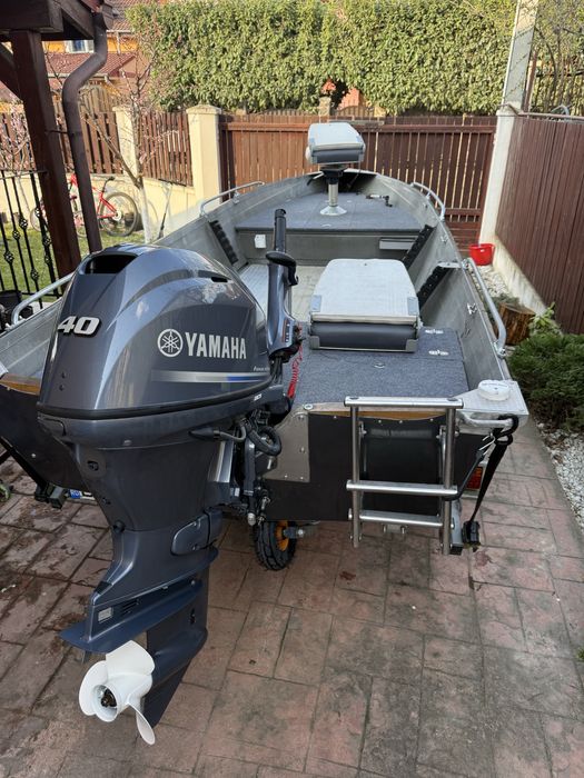 Barca aluminiu 5 metri