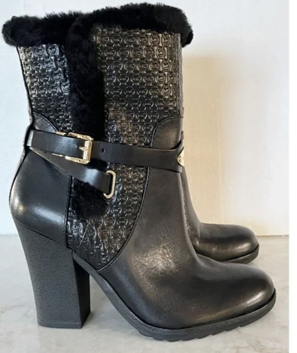 Полу сапожки от mikhael kors