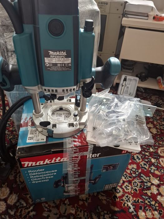 Фрезер макита rp 2302 fc 2300 ватт