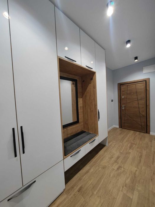 Дава се под наем Тристаен апартамент в София, Център - 1000 кв.м за 1275 € - Снимка #18