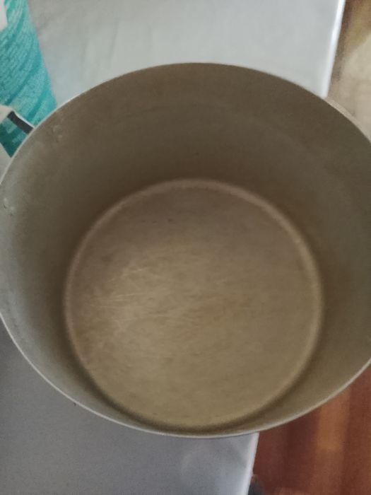Срочно продам кастрюлю