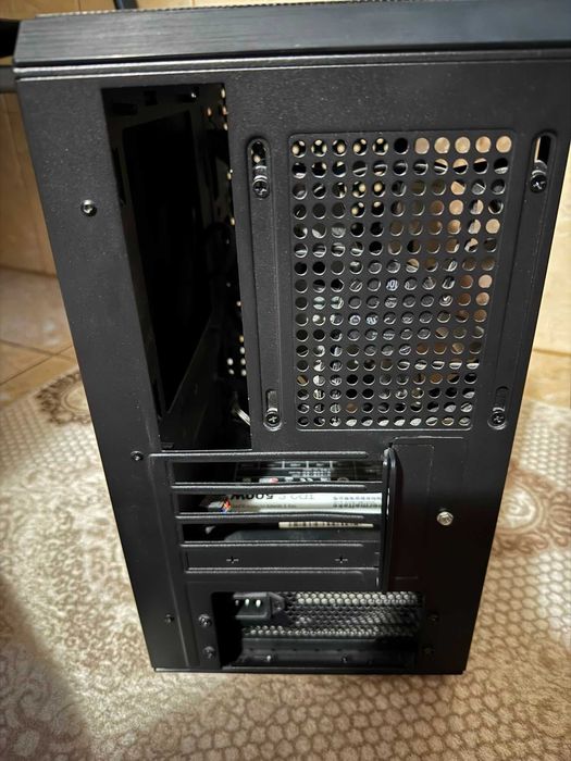 Carcasa AeroCool + Sursa 500w ThermalTake + 2 fan