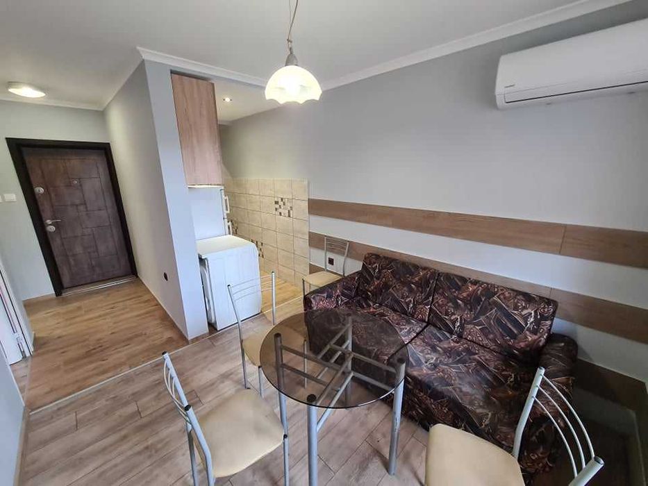 Дава се под наем Едностаен апартамент в Бургас, Възраждане - 45 кв.м за 175 € - Снимка #3