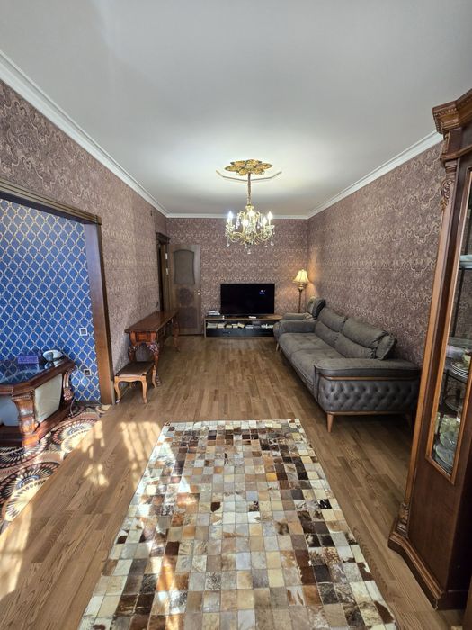 Художников Максим Горкий Буюк Ипак Йоли Продается квартира 4/3/4