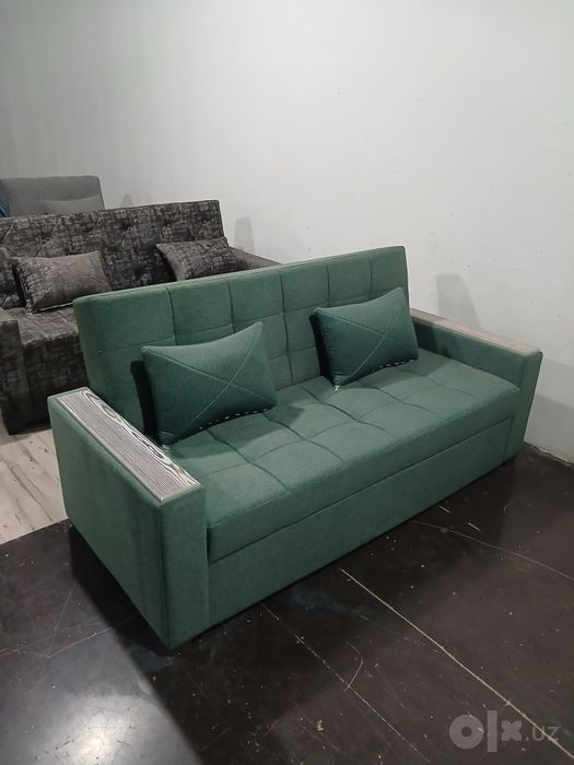 Divan raskladnoy