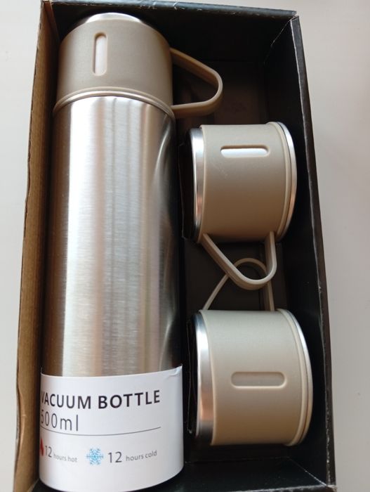 Термос с 3 кружками