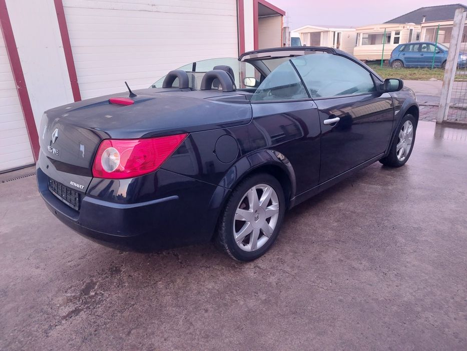 Renault Megane II ! 2499 Euro ! model CABRIO ! 165.100 km