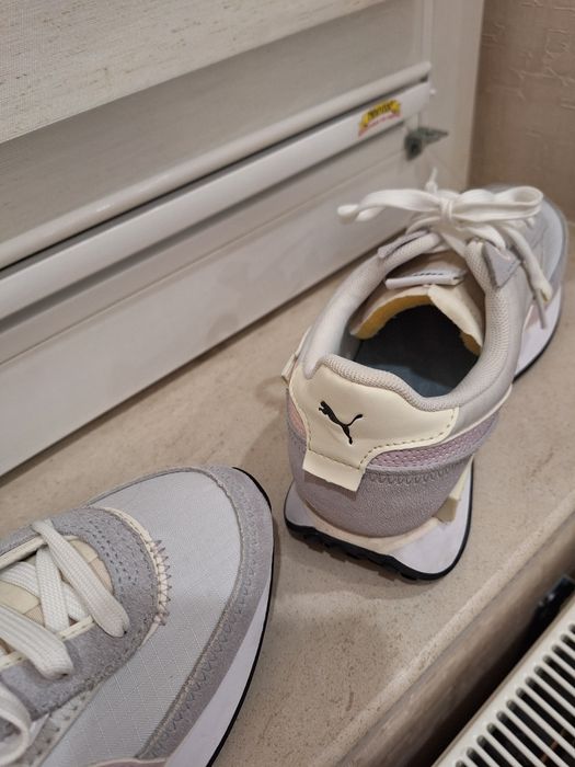 Маратонки Puma 38 номер