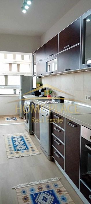 Дава се под наем Тристаен апартамент в Варна, Център - 100 кв.м за 1020 € - Снимка #3