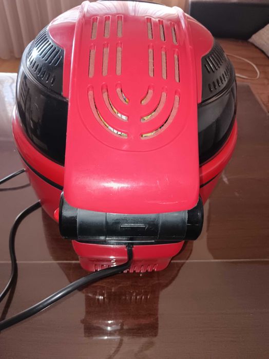 Продавам Ерфаер Фритюрник Кlarstein VitAir 1400W 9L Комби Червен