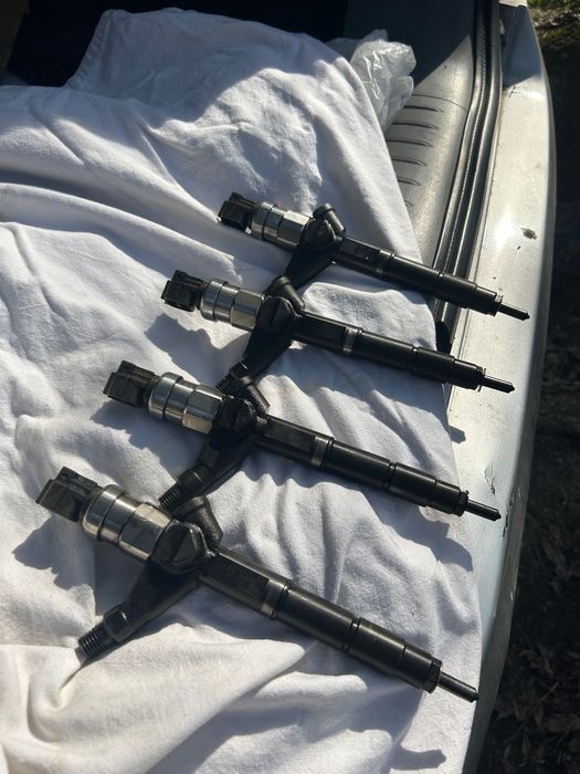 Части за Нисан Примера