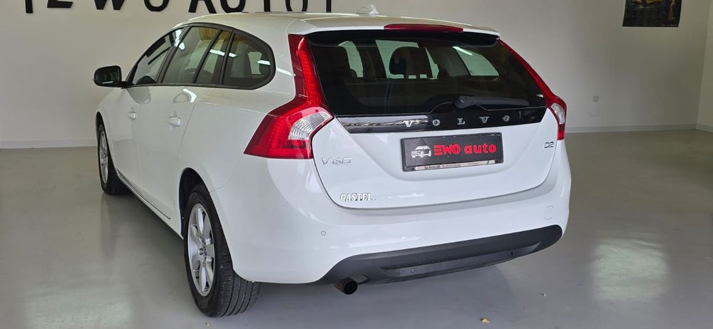 Volvo xc60 v60 an 2013 posibilitatea   Garanție