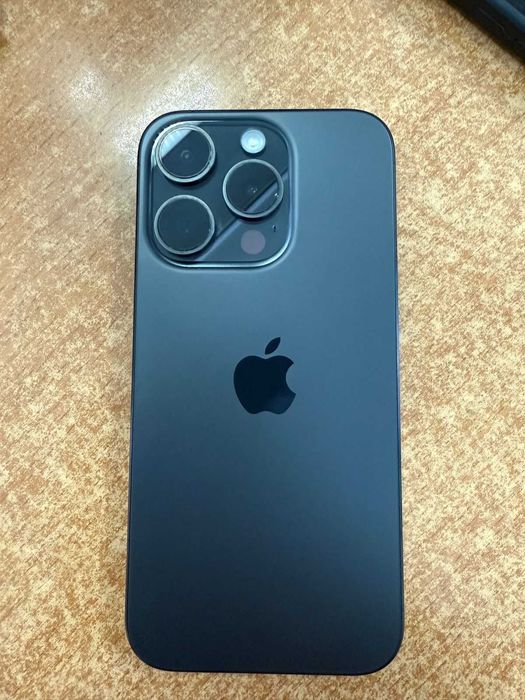 IPhone 15 pro 256GB