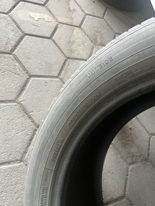 шины 225/55/19 Toyo