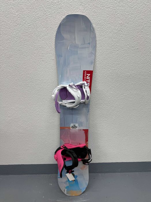 placa noua snowboard nitro lectra abstract L146cm