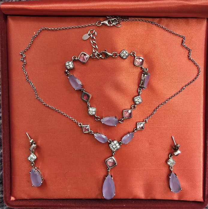 Set colier, bratara si cercei, piatra mov ametist,  argint 925.