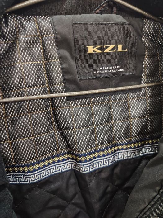 Мужская куртка весна осень.