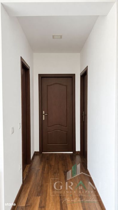 Apartament 3 camere, Terra, Floresti