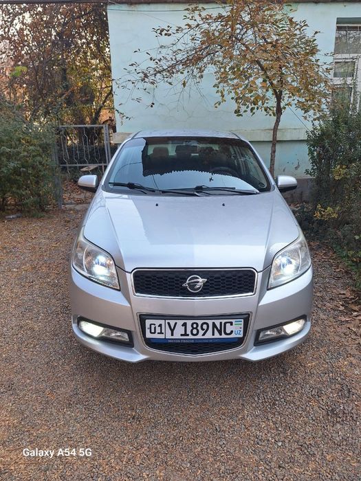 Продается нексия 3