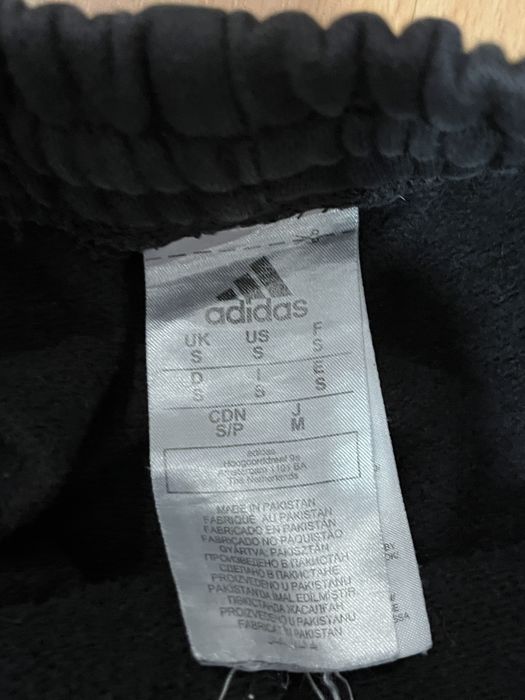 Pantaloni scurti negri adidas