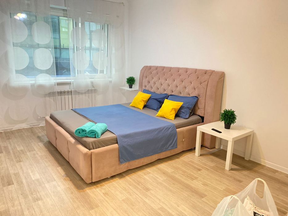 Сдается квартира посуточно 12 тыс