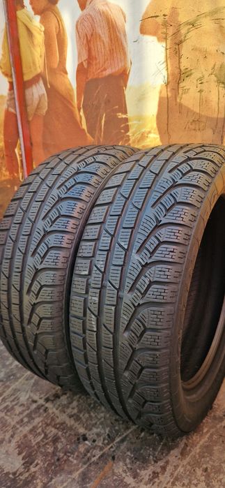 2 Anvelope ca noi  Pirelli 205 55 R17 M+S