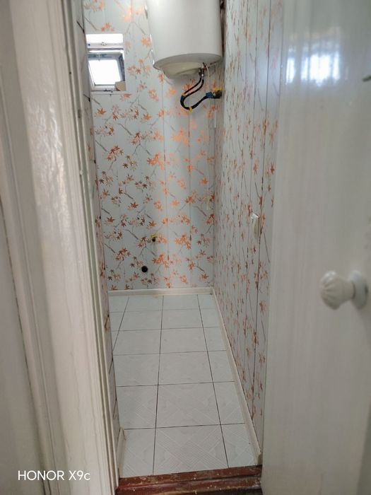 3xona 3 etaj o'rta padezda 8mik 440mln