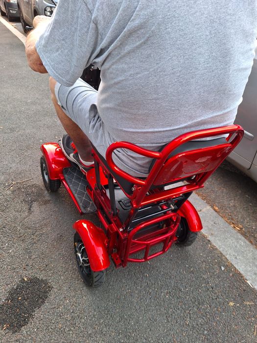 Scuter electric  dizabilitati / cărucior electric handicap