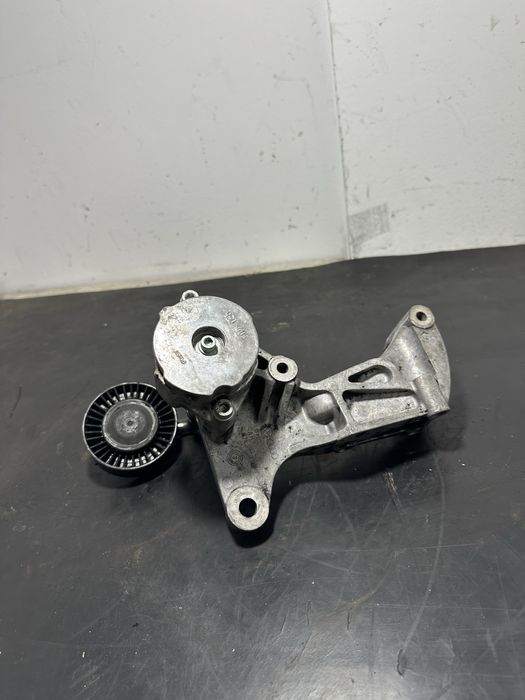 Intinzator Curea accesorii volkswagen Vw T4 2.5 TDI 074903143F