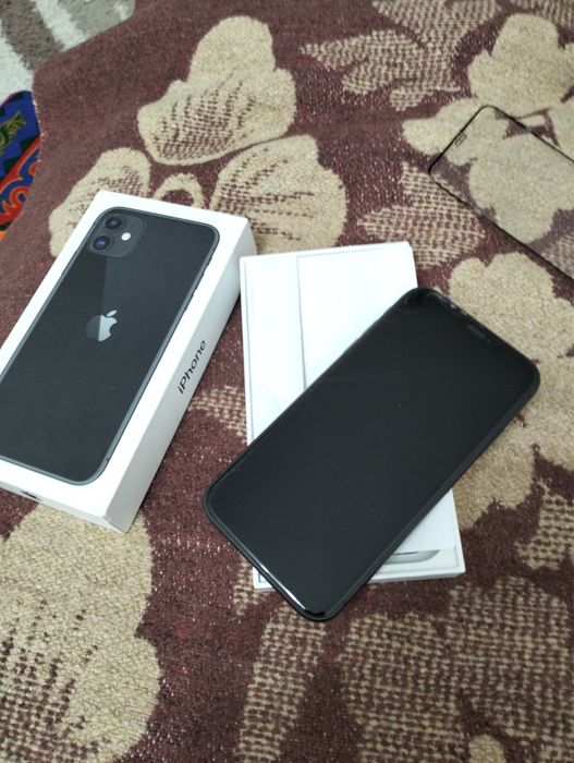 Продаю iPhone 11 128