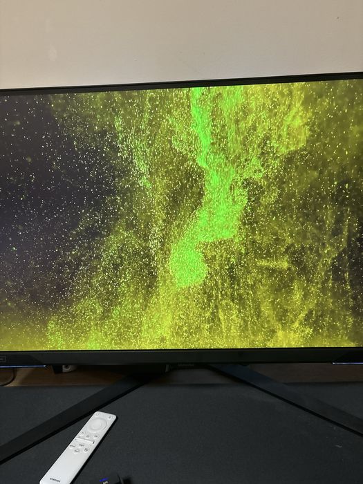 Samsung Odyssey G7 28BG700 (Smart Монитор)