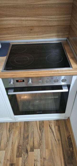 Фурна за вграждане+плот