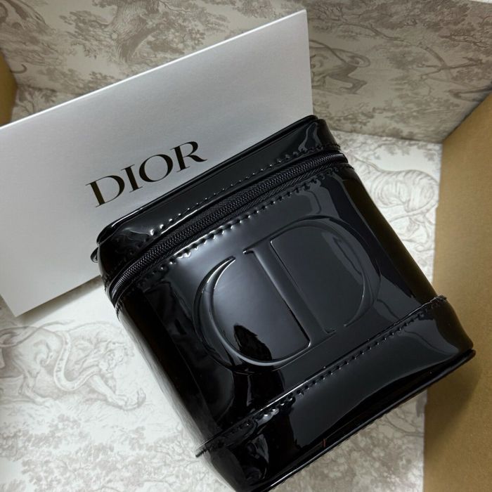 В наличии! Косметички