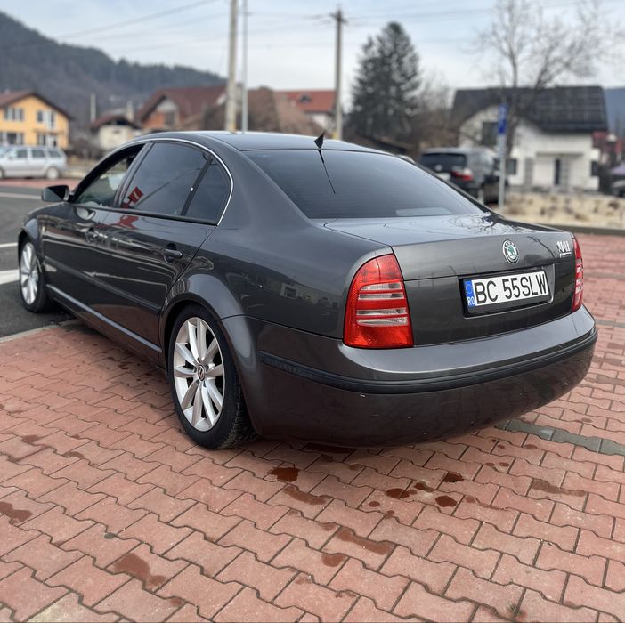 Skoda Superb 2.8V6 193CP