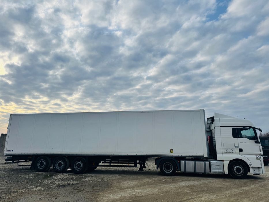 Vand Man TGX 18.440 Euro6 + remorca schmitz box