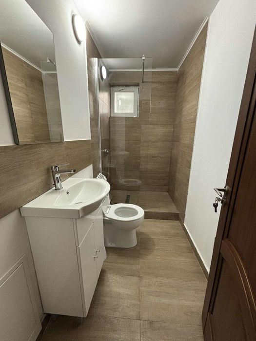 Cazare Ranca 8 camere