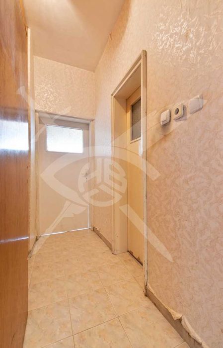 Продава се Тристаен апартамент в София, Лозенец - 88 кв.м за 2348 €/кв.м - Снимка #15