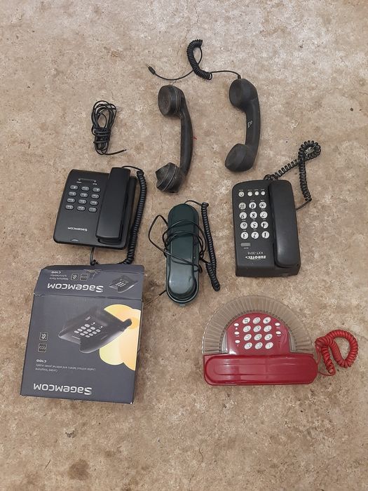 Домашни телефони
