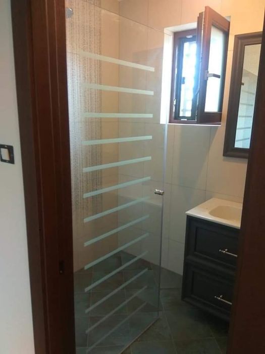 Cabine dus din sticla securizata sablata sau transparenta