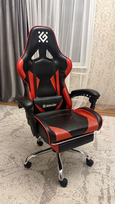Продам игровой стул.В хороошем состояние