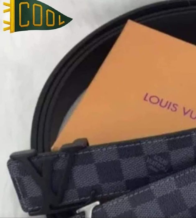 Curele unisex,logo metalic, diverse nuanțe