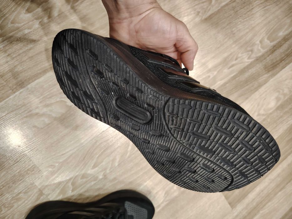 Маратонки Adidas