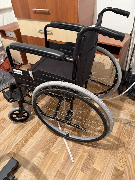 Инвалидная коляска