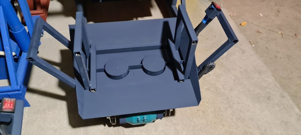 Станок для сплитера, пескоблока, шлакоблока