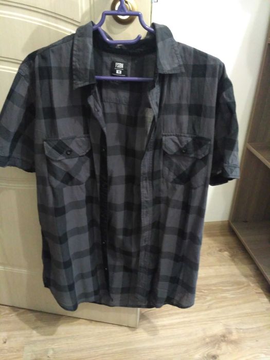 Продам разные рубашки