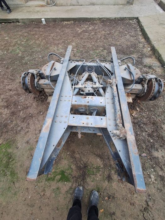 Daf 105 лентяйка ось